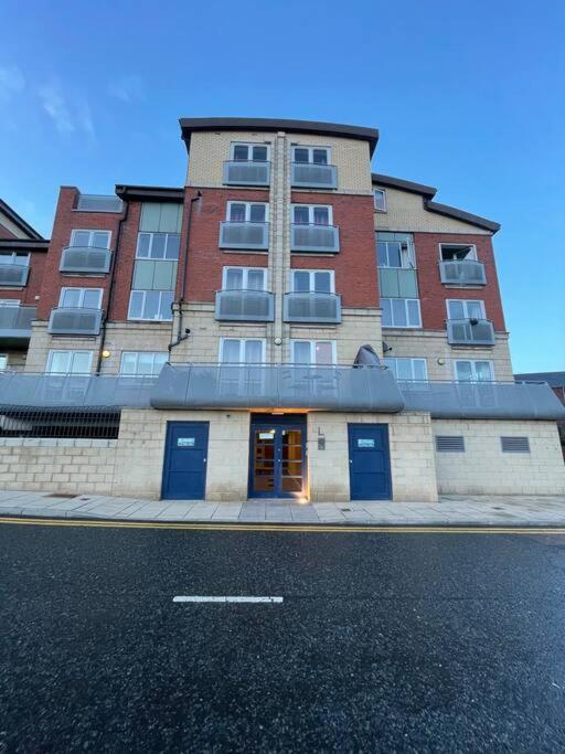 ニューカッスル・アポン・タインStunning Flat By Quayside With Balcony!!アパートメント エクステリア 写真